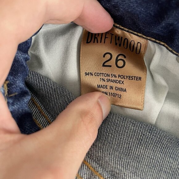 Driftwood Colette Cuffed Cropped Jeans Women's 26 Embroidered Floral Mid Rise - Picture 11 of 12